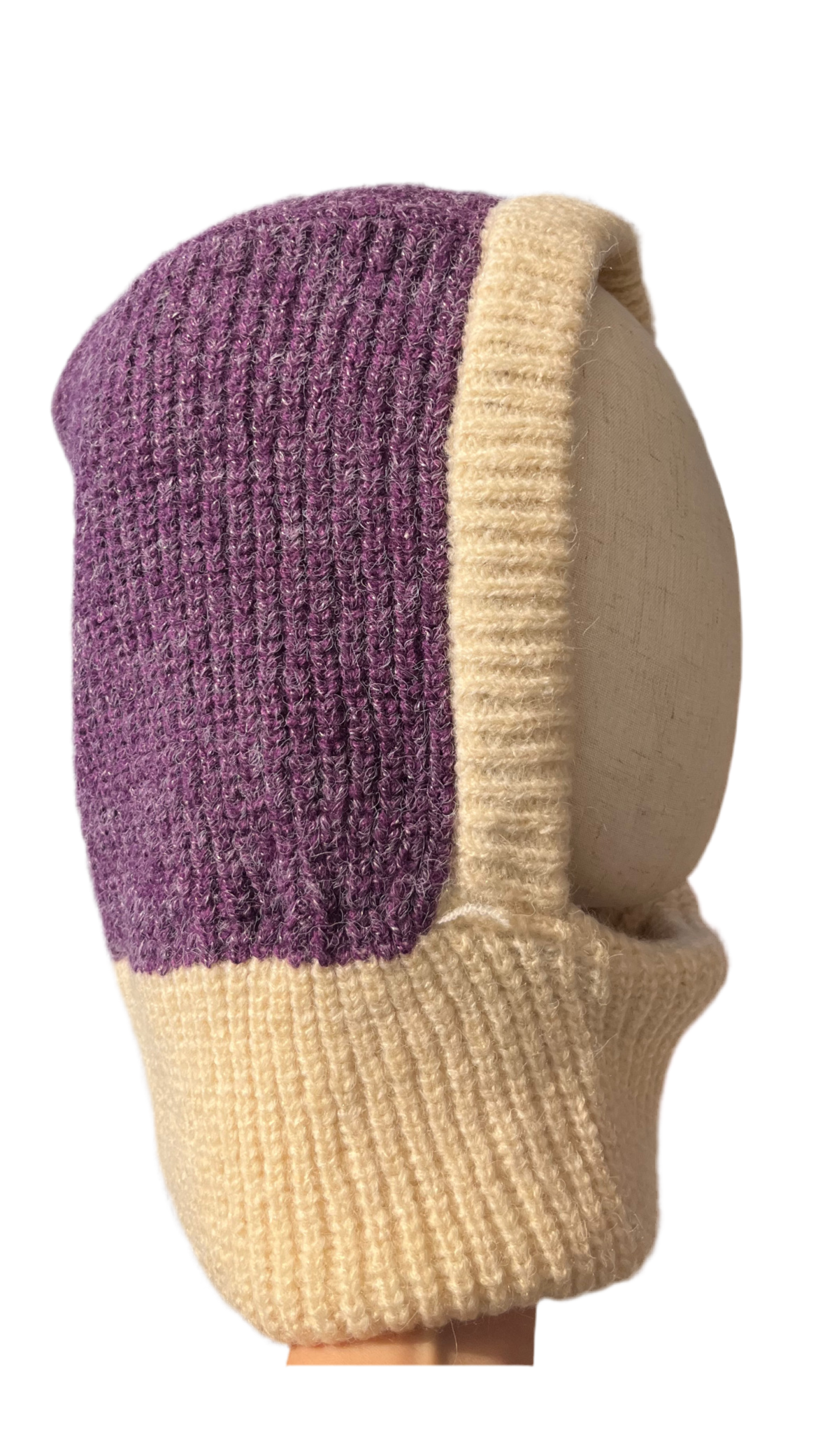 Balaclava morada y beige