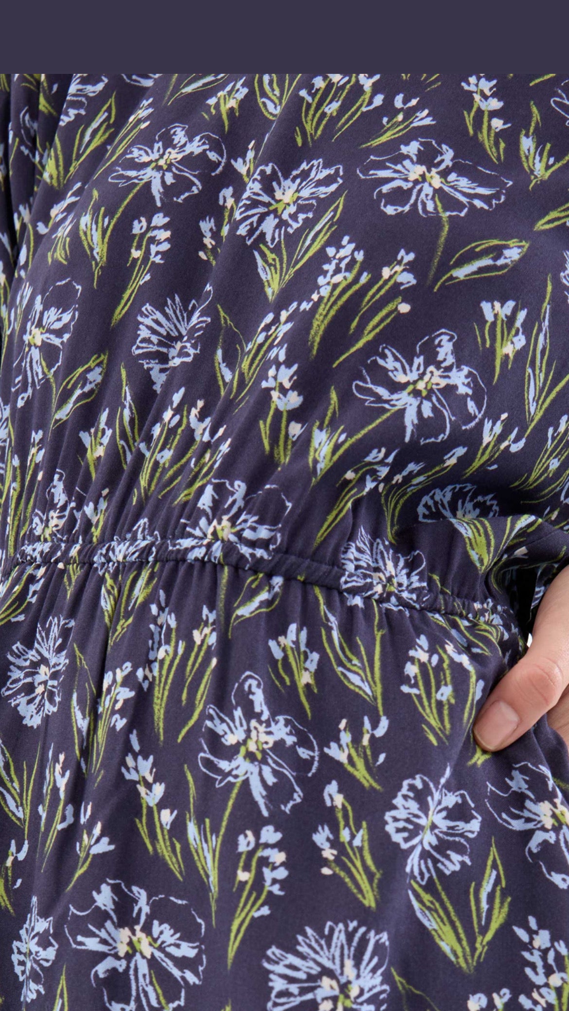 Vestido corto en viscosa LENZING ECOVERO con estampado floral azul