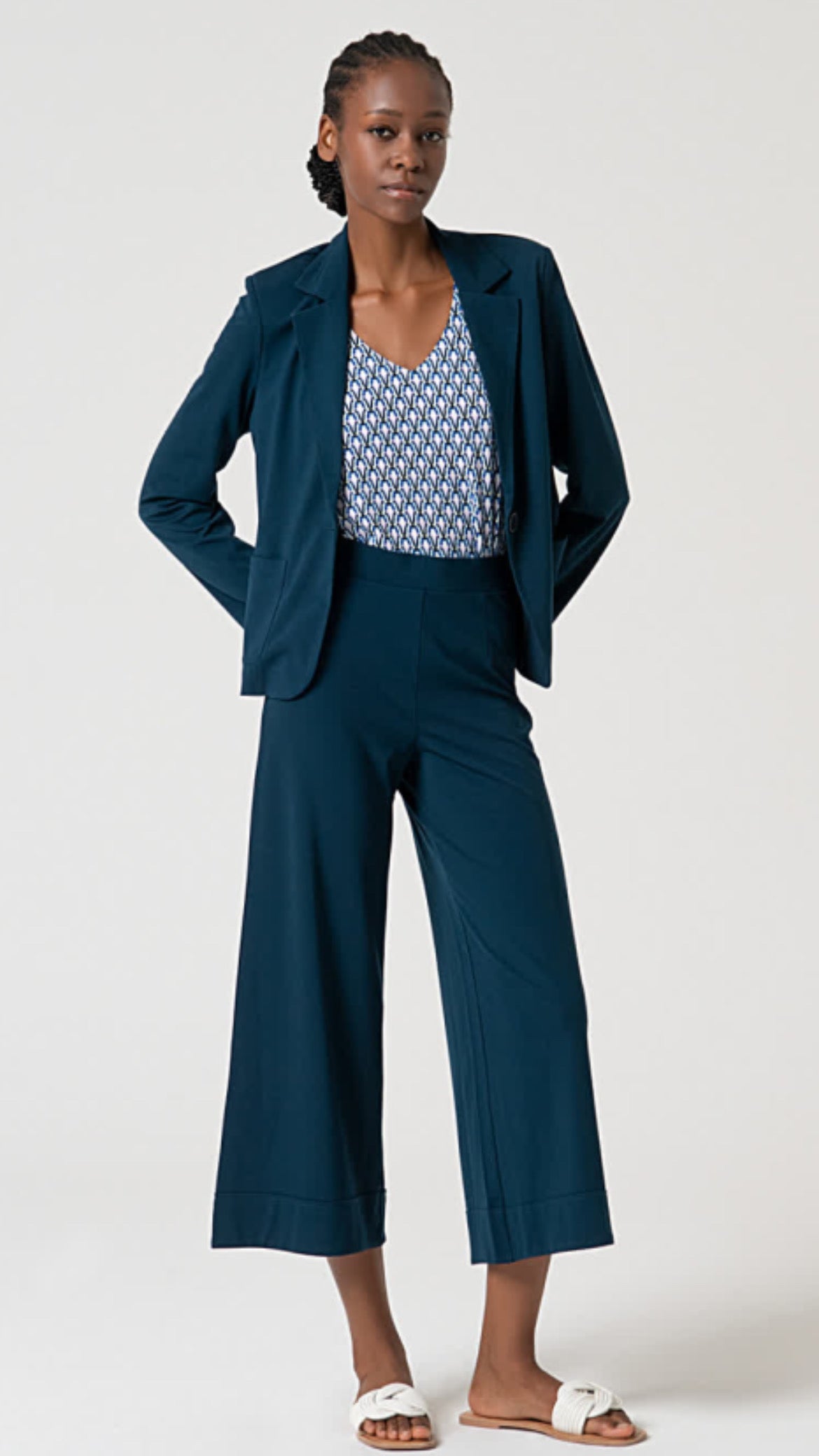 Top de tirantes estampado azul