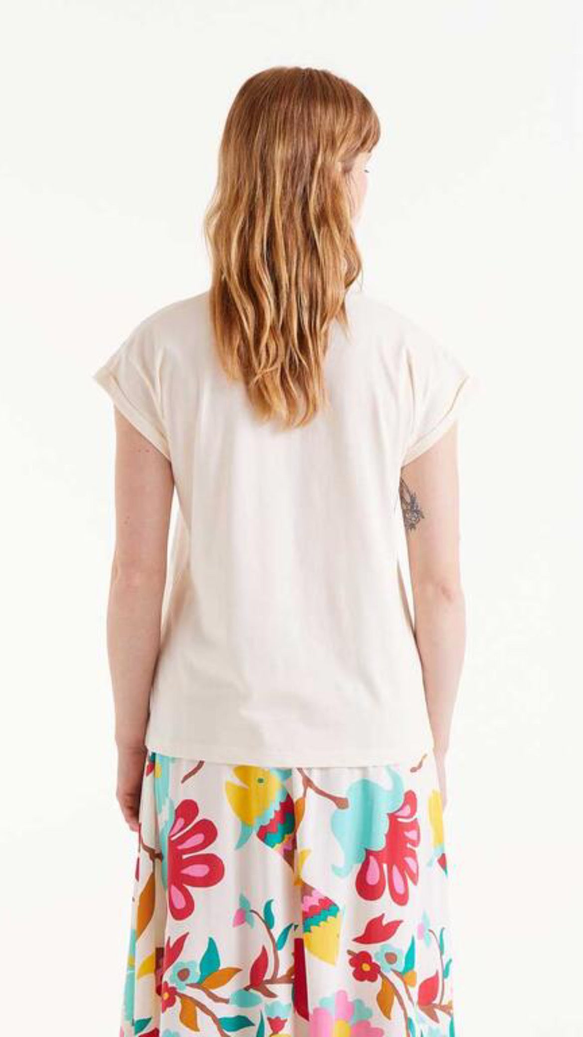 Camiseta print flores blanca
