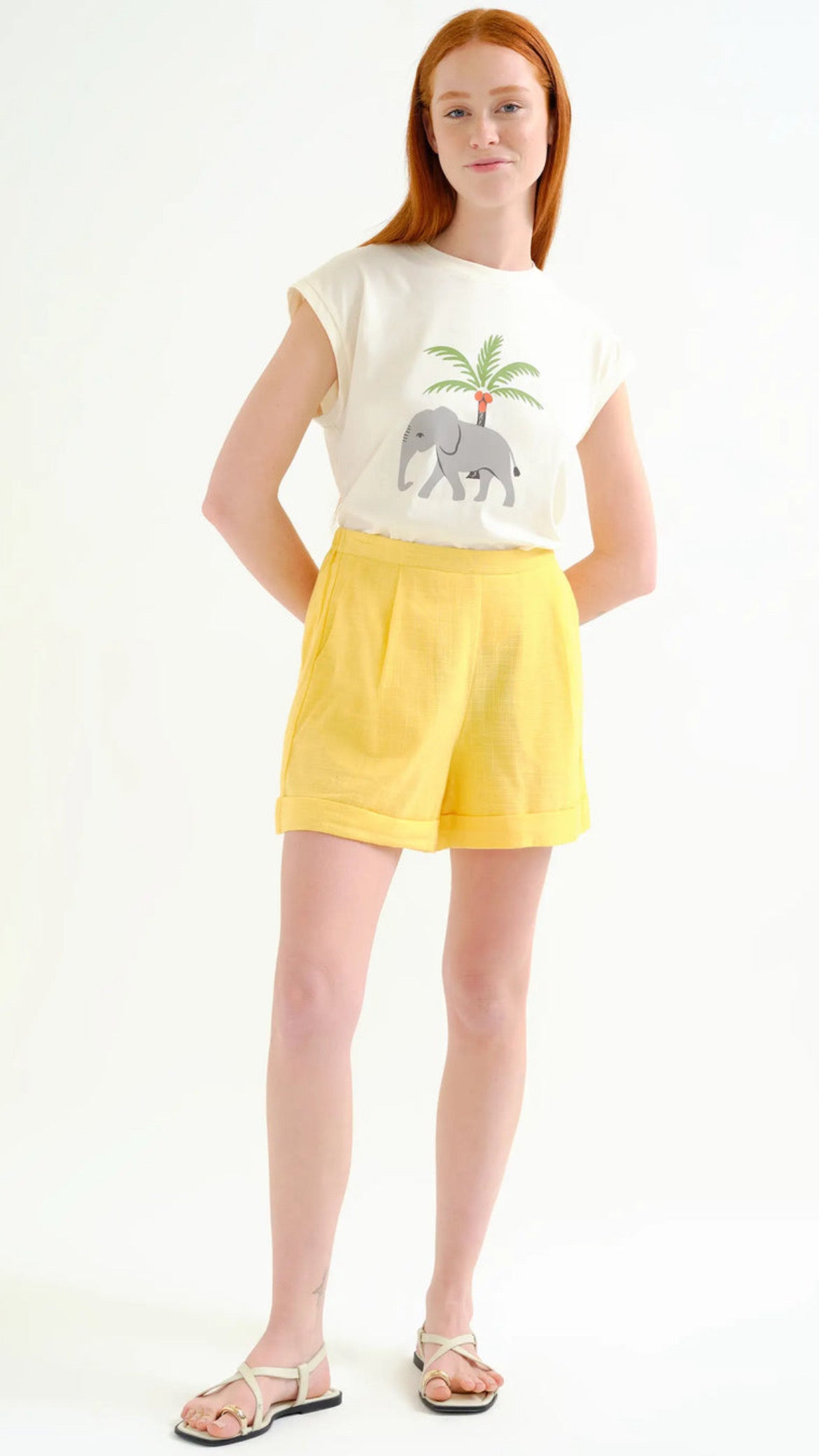 Shorts 100% algodón amarillo