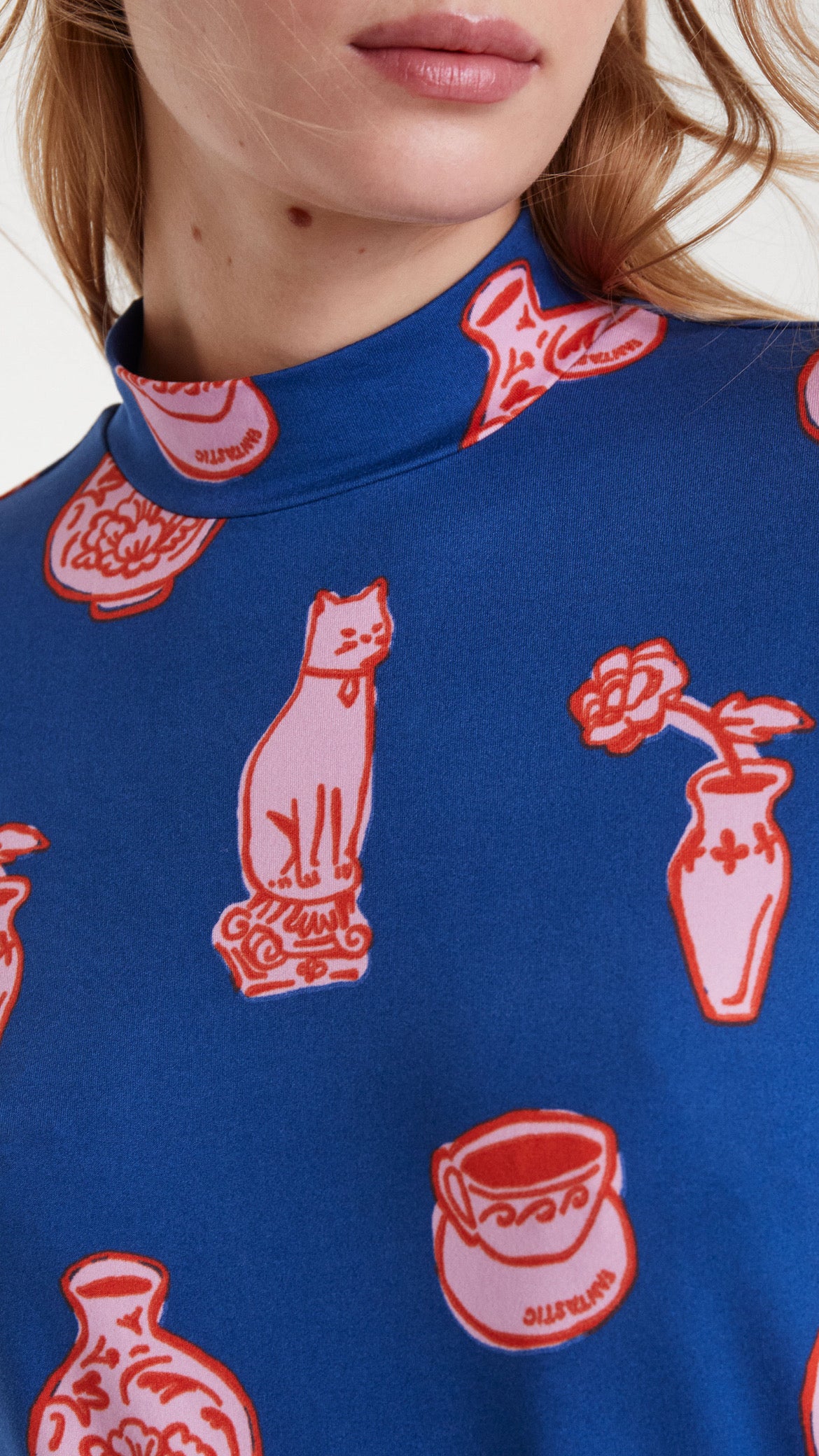Camiseta con estampado Porcelain