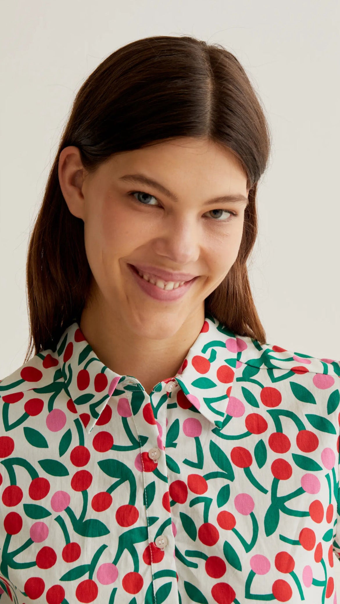 Vestido corto con estampado Guinda (R)