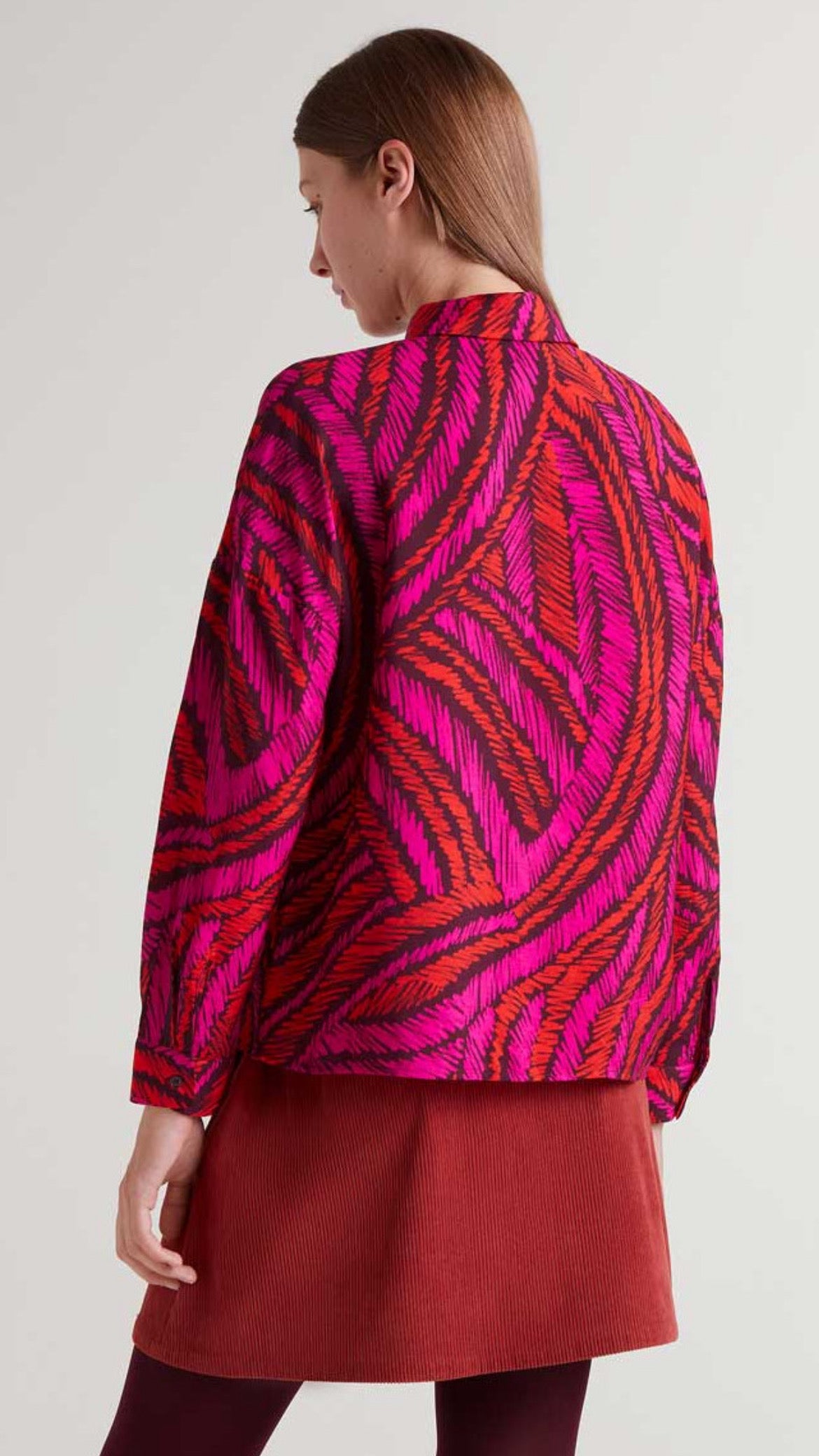 Camisa de crepé ligero con estampado Fedora