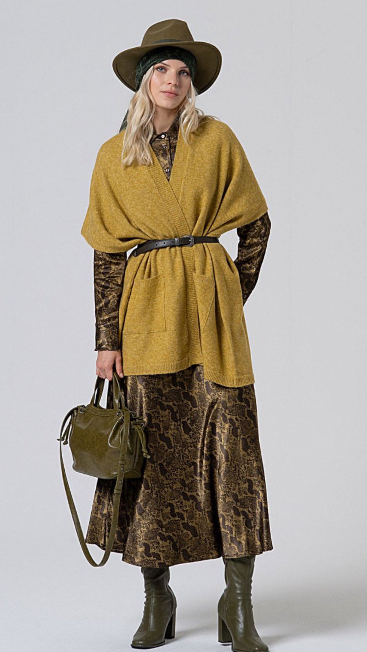 Falda midi elástica con animal print Kaki