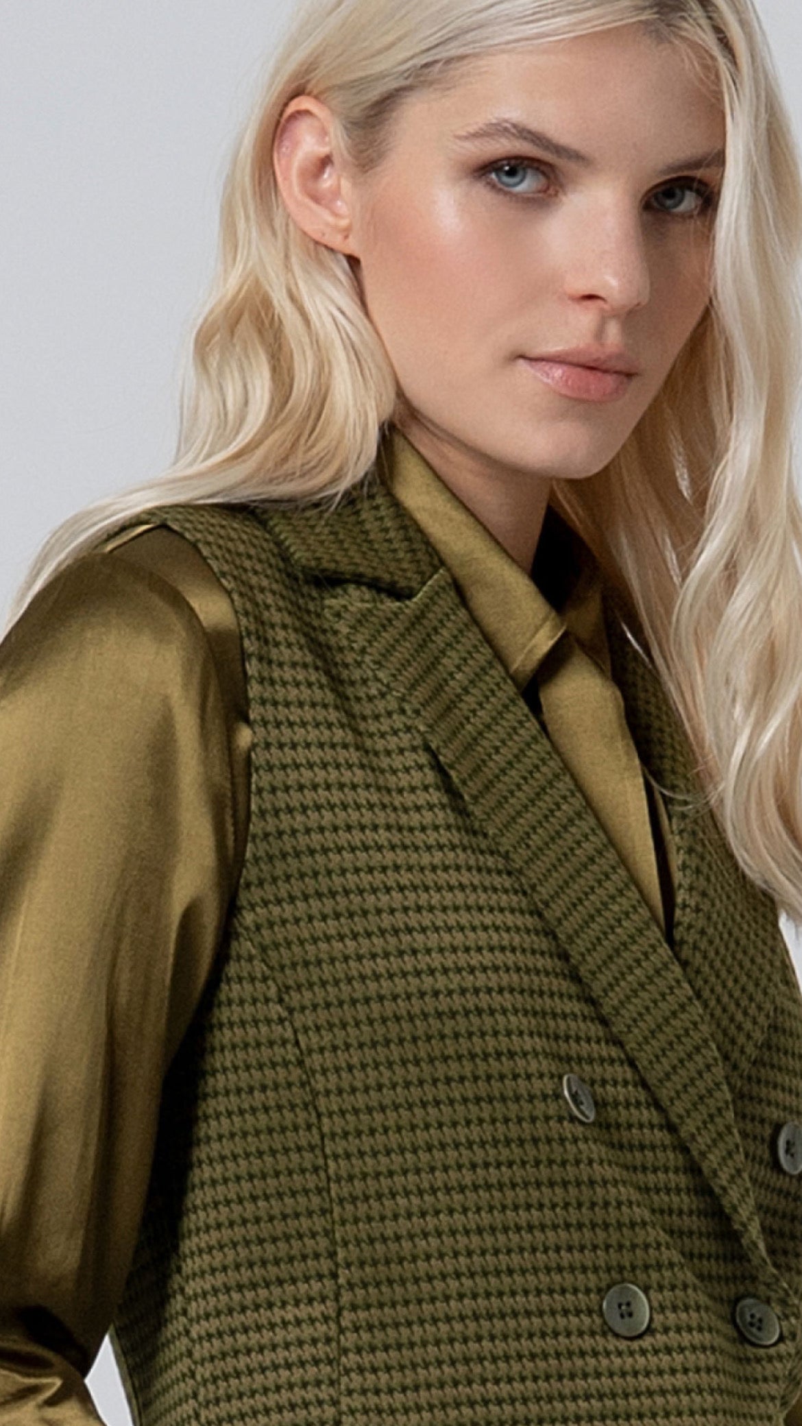 Chaleco cruzado en pata de gallo Verde