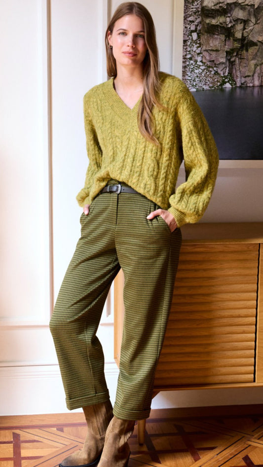 Pantalón Recto en Pata de Gallo Verde