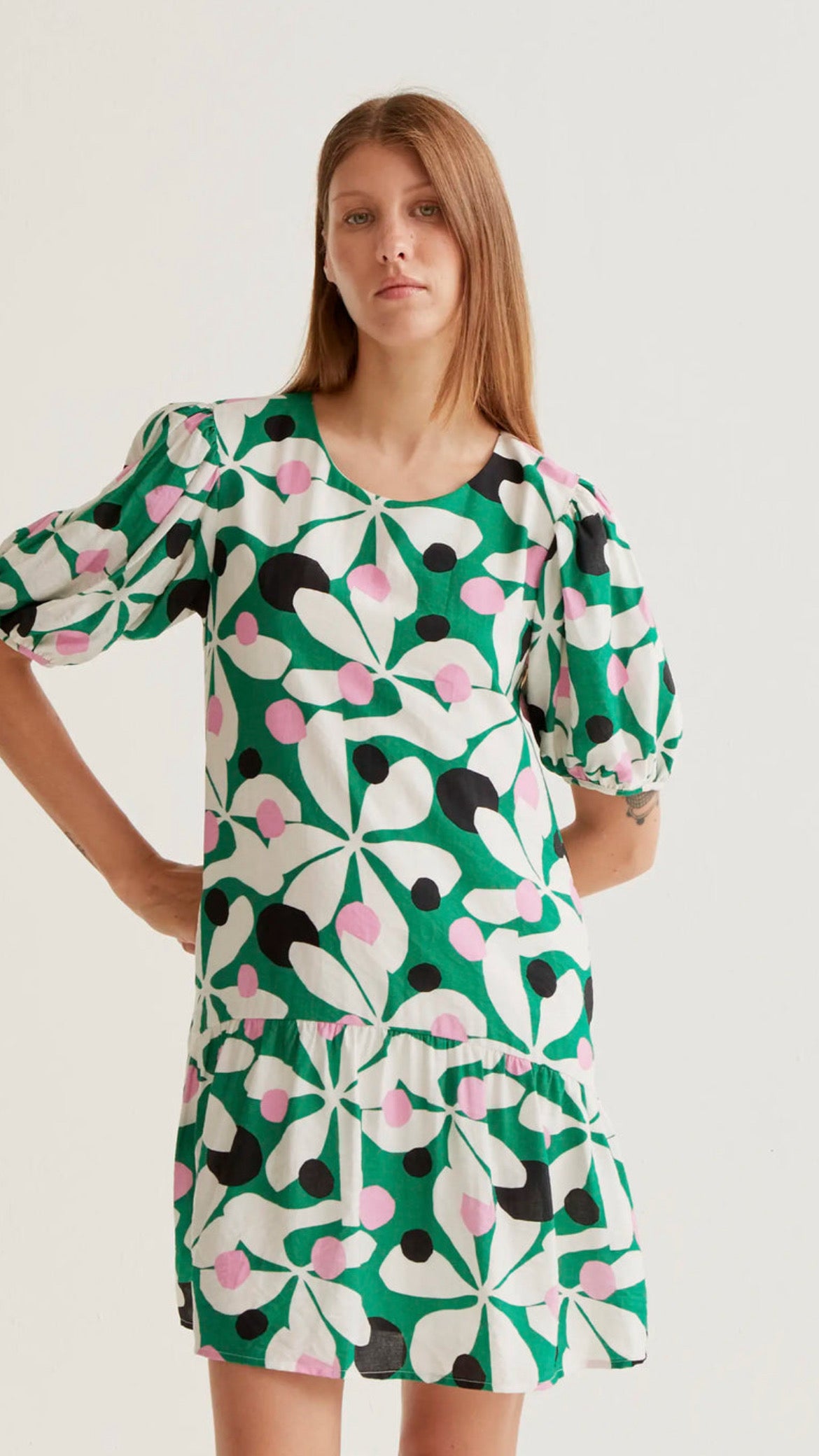 Vestido corto con estampado Hosta (R)