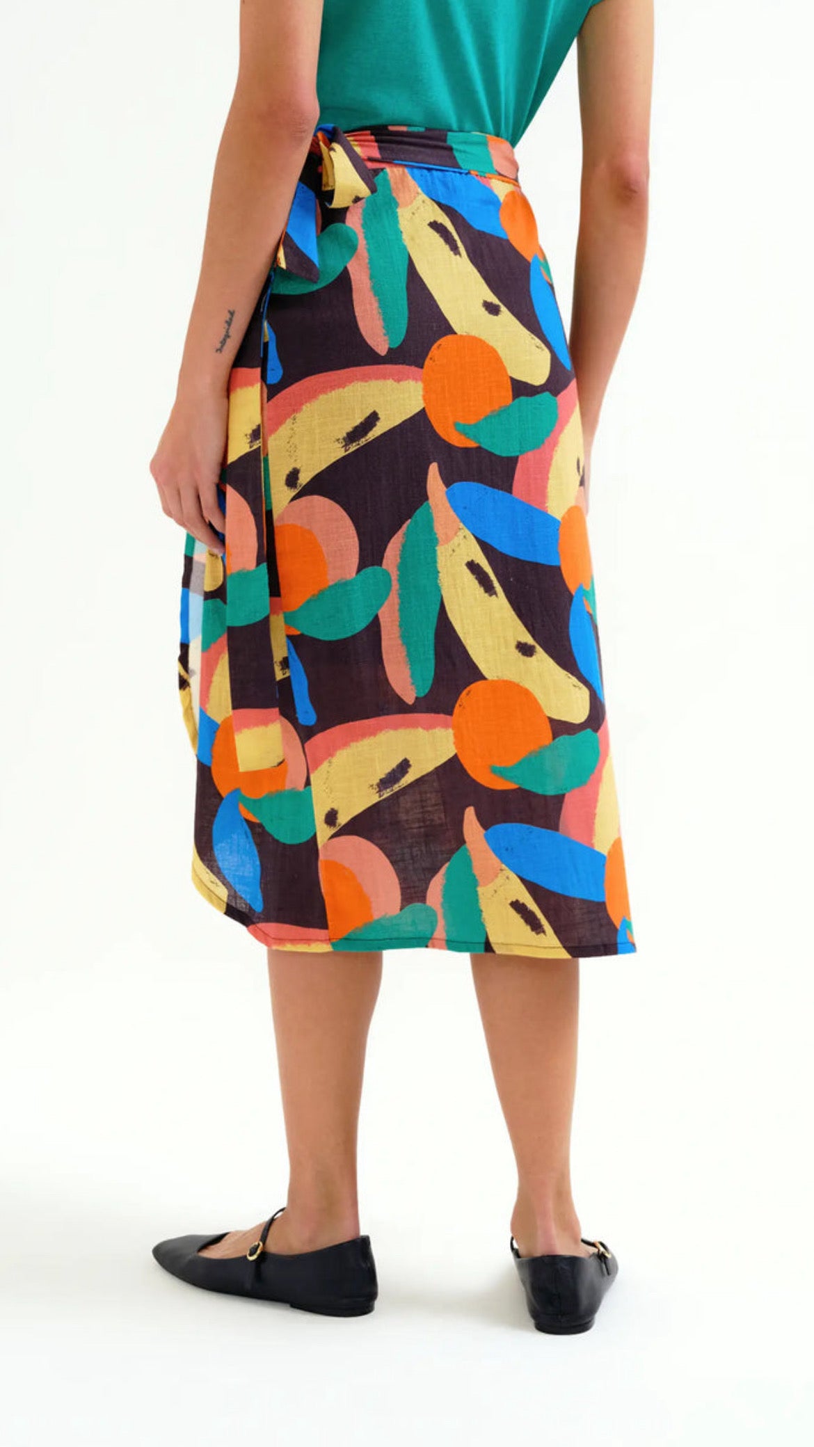Falda midi con estampado Tutti Frutti Big (R)