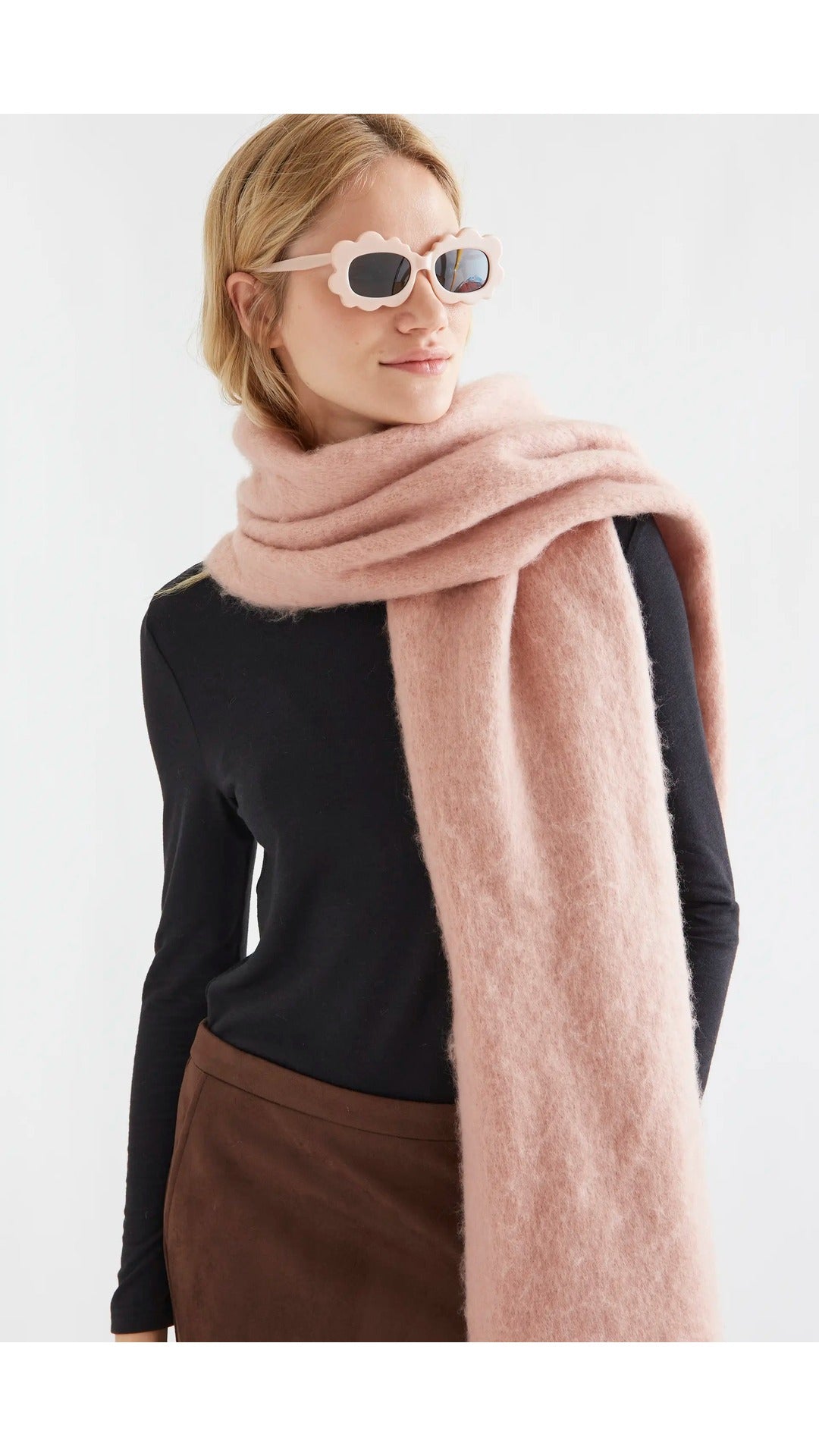 Bufanda punto con flecos rosa claro - 1