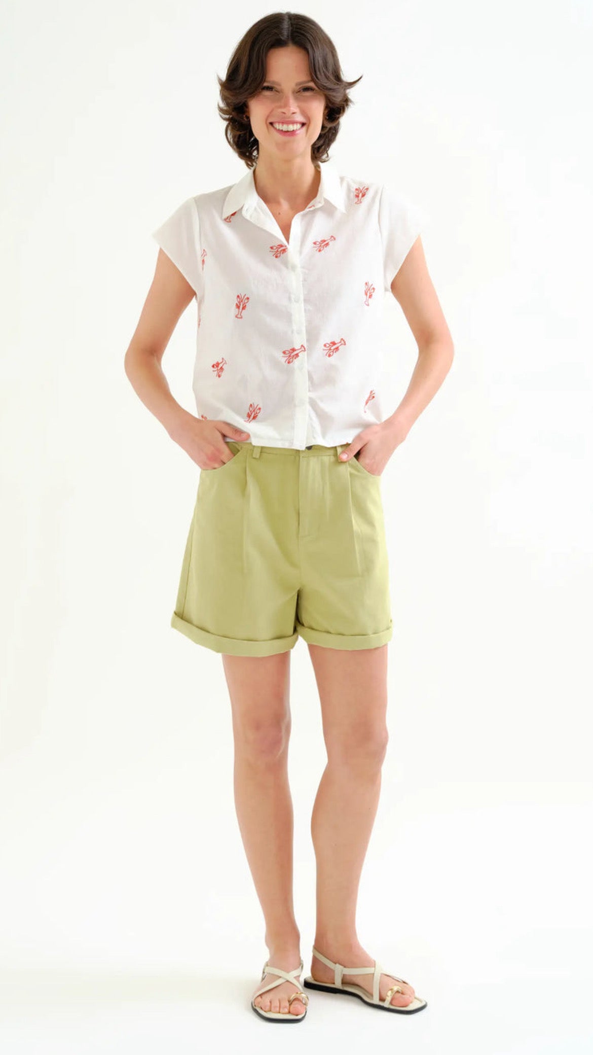 Camisa con bordado de Langosta roja