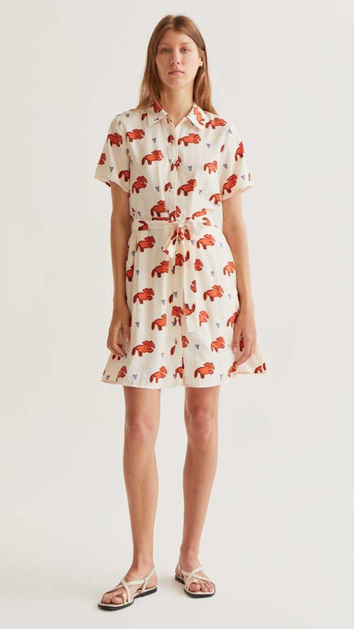 Vestido corto con estampado Tochi (R)
