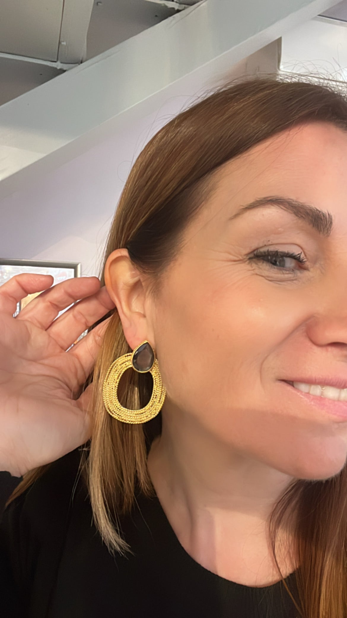 Zaniah Black Earrings