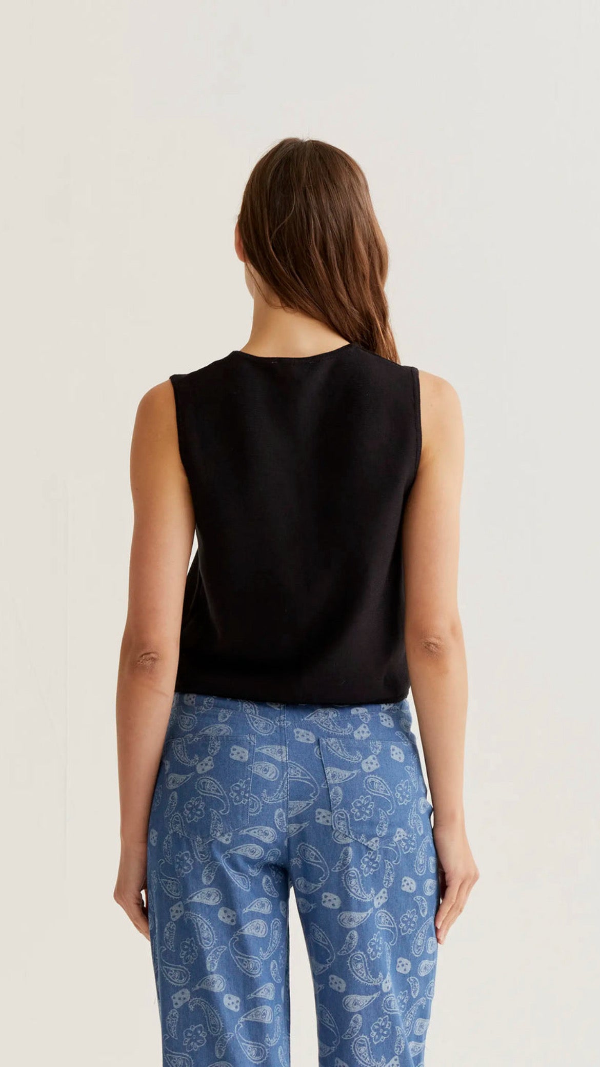 Top chaleco punto negro