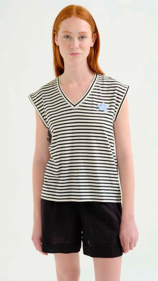 Camiseta sin mangas con estampado de rayas blanco y negro
