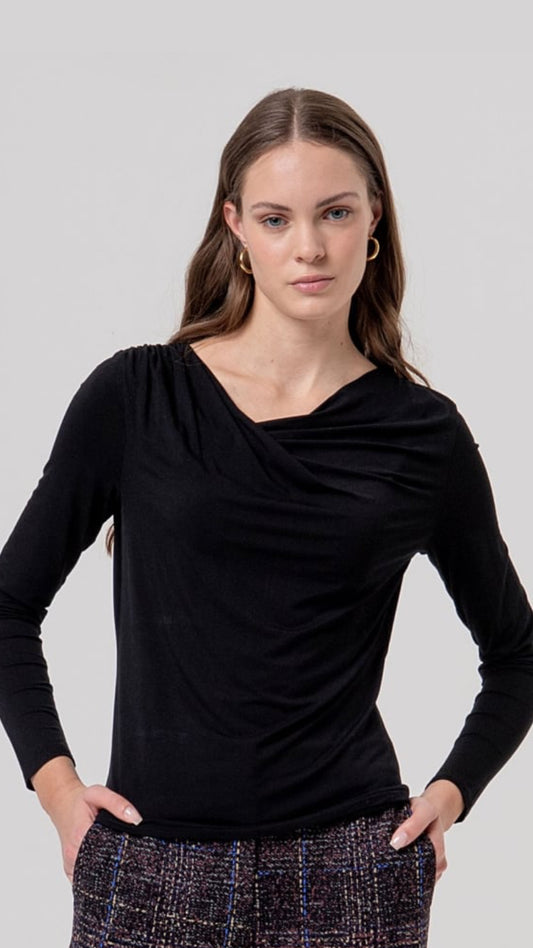 Camiseta de escote asimétrico en modal Negro