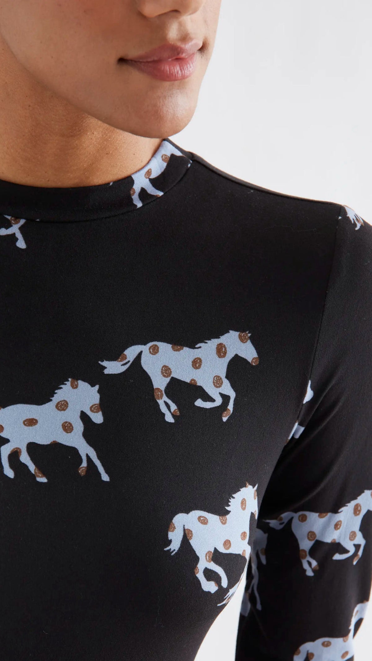 Vestido midi con estampado Horse