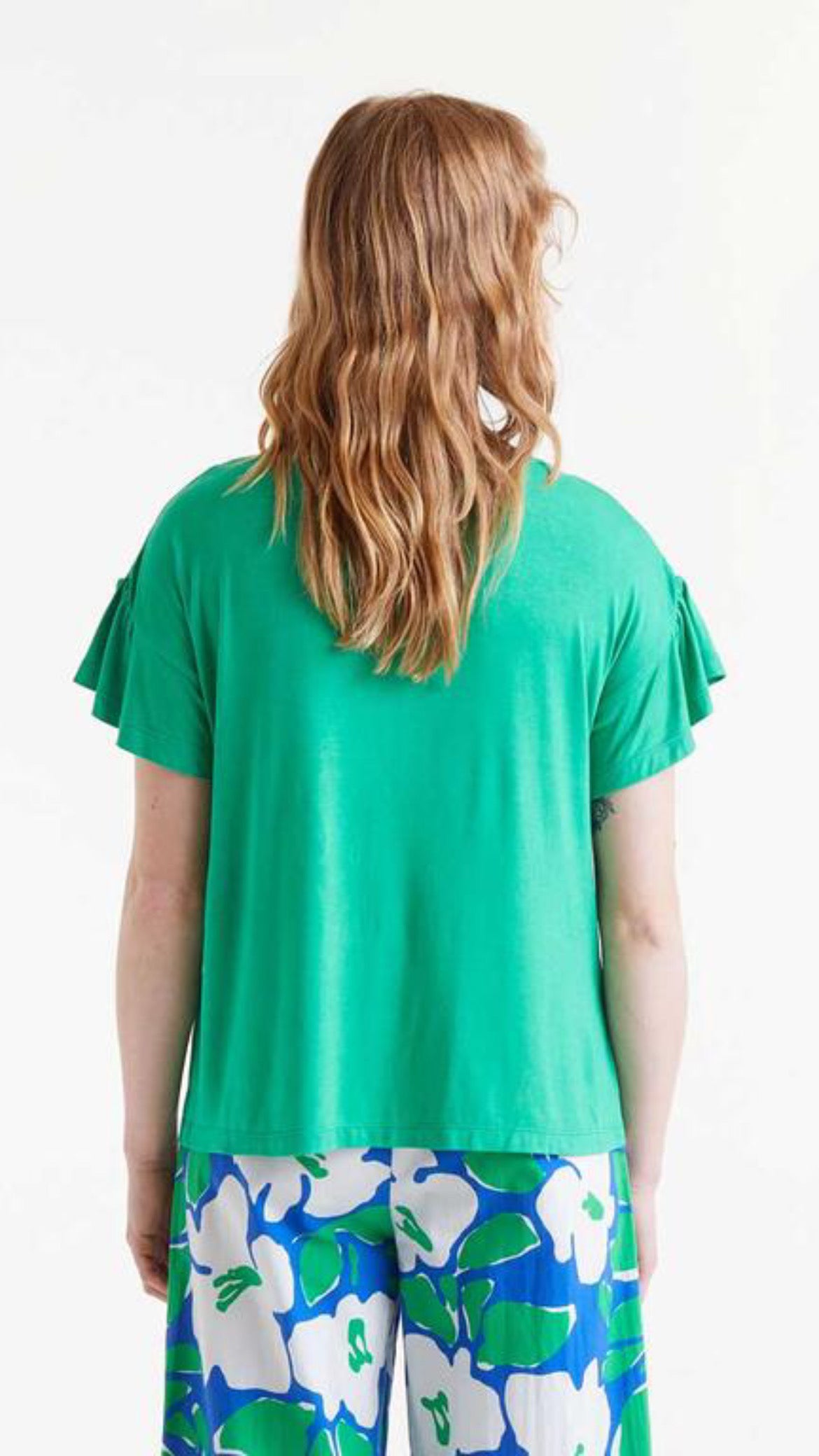 Camiseta manga corta volantes verde