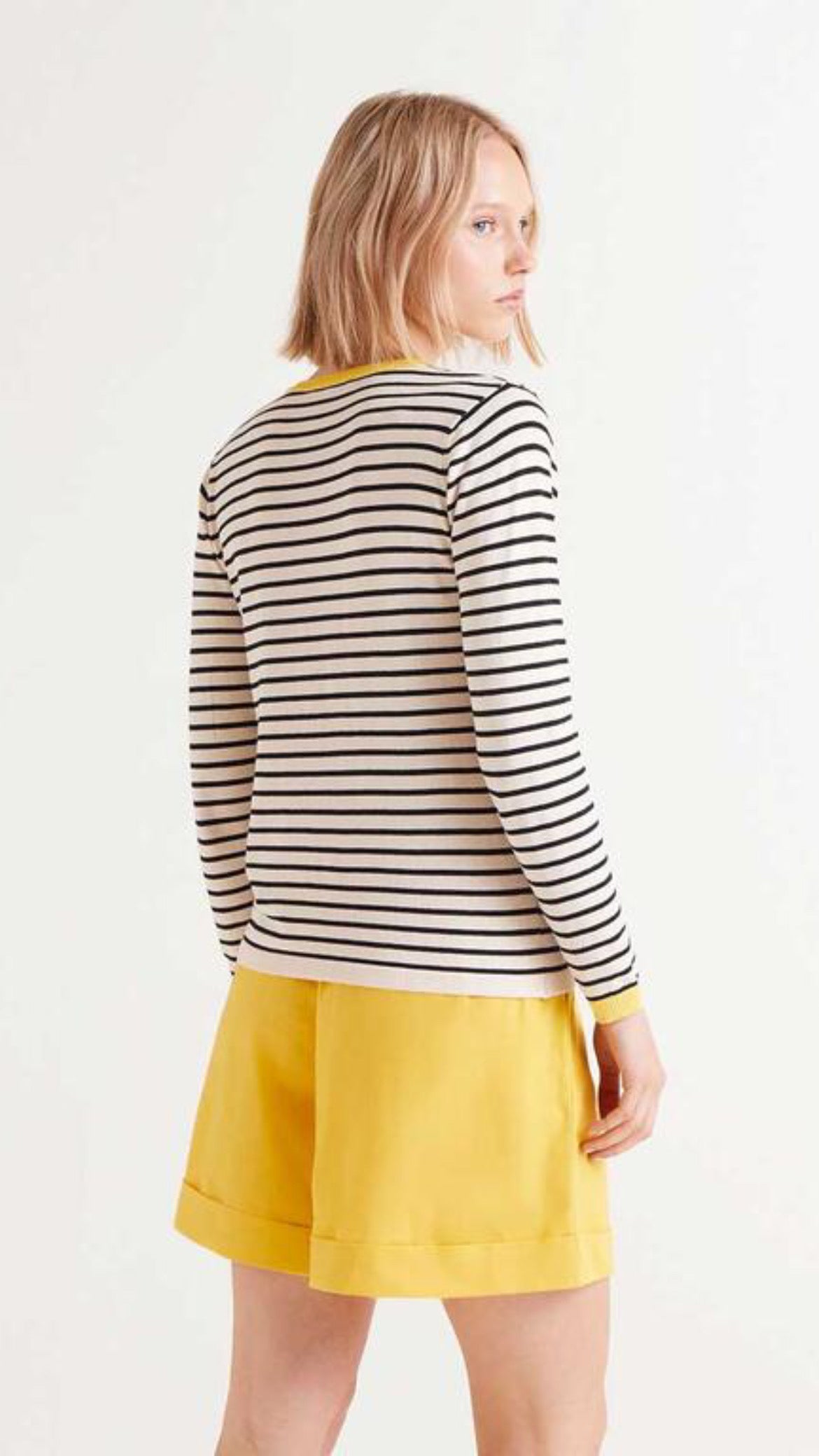 Jersey cuello pico rayas negro