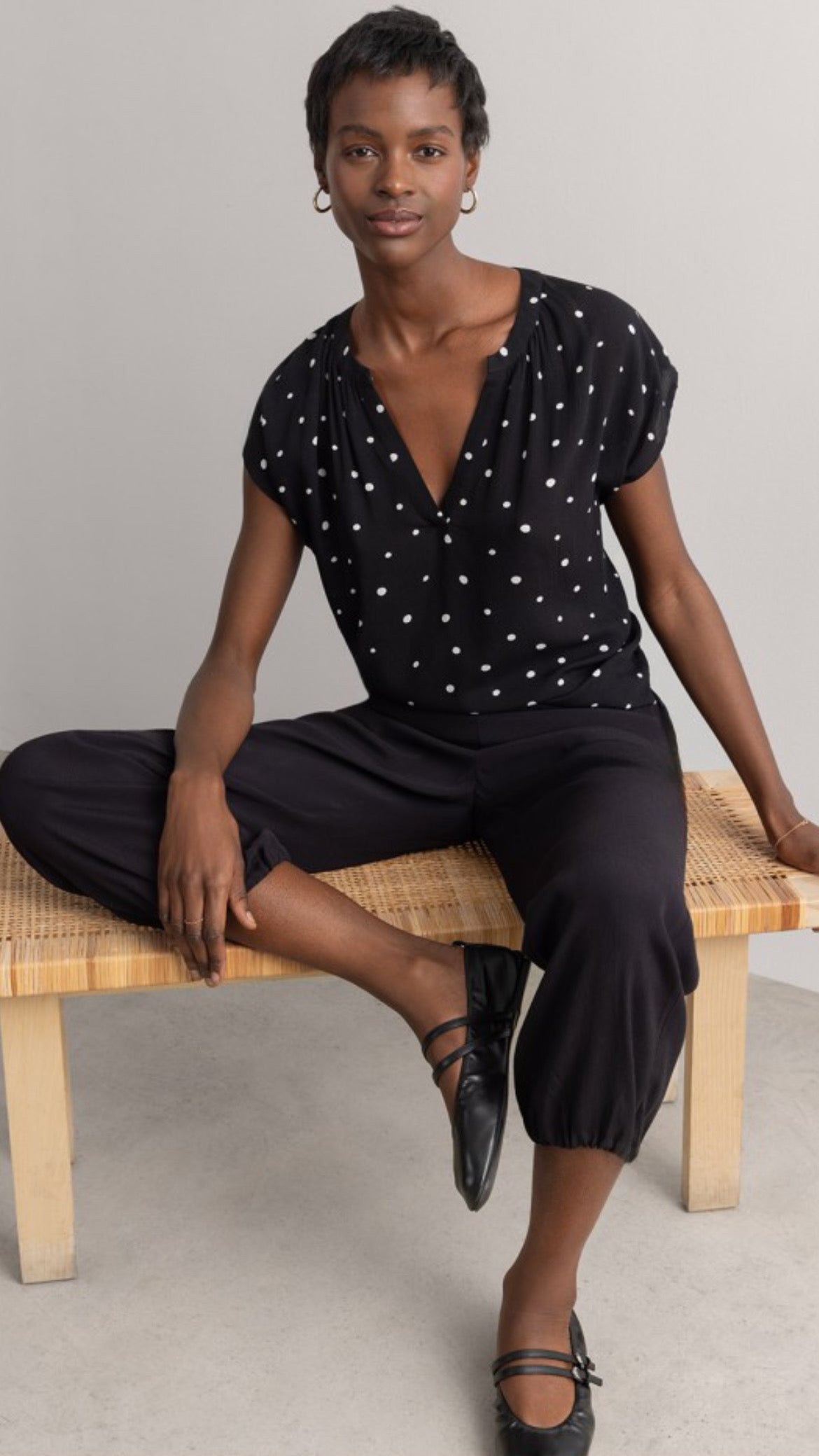 Pantalón jogger en crepe viscosa liso Safari