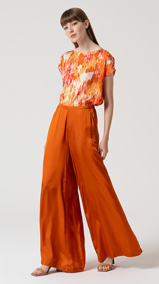 Pantalón wide leg satinado liso teja