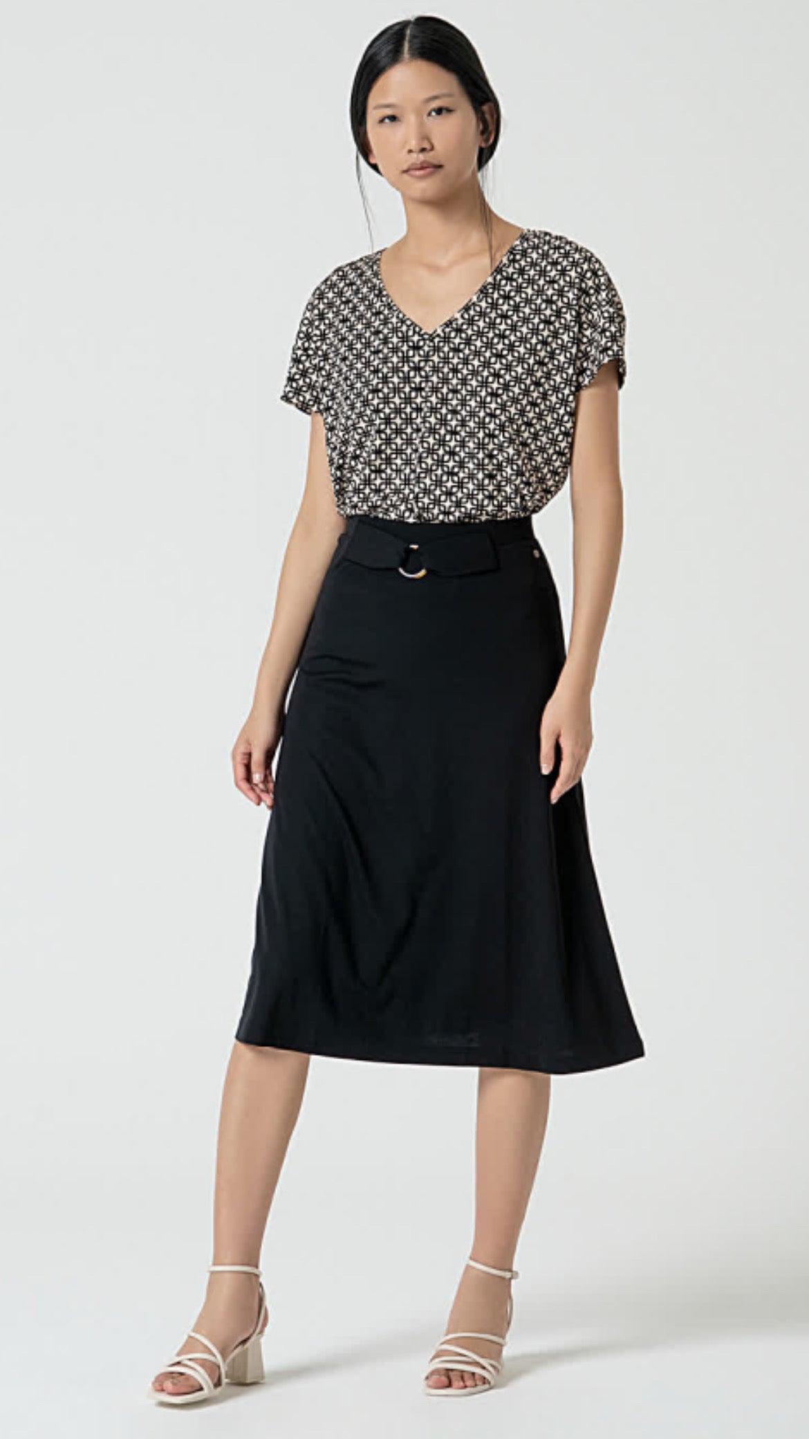 Camiseta elástica estampado negro