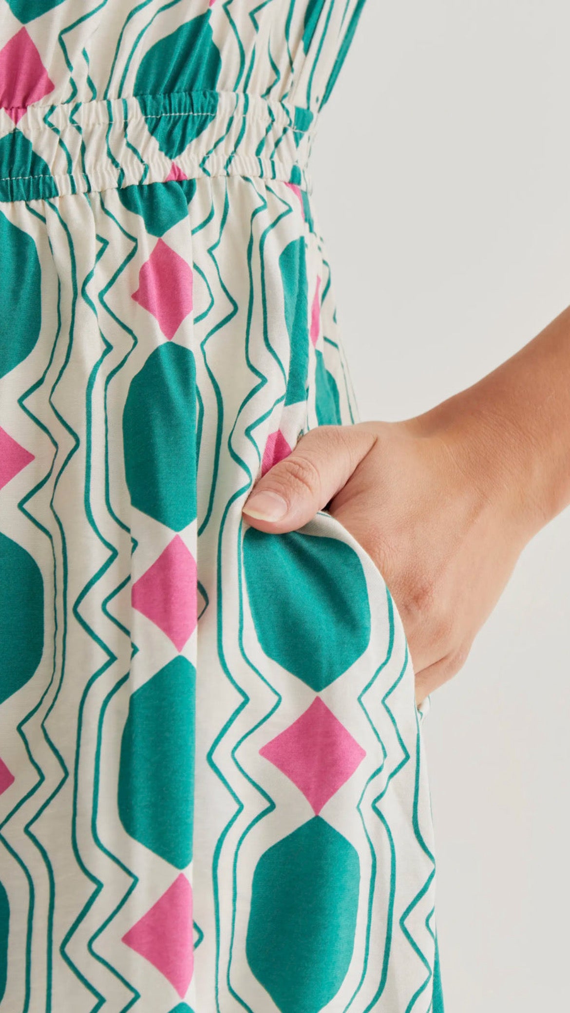 Vestido midi con estampado Geometric