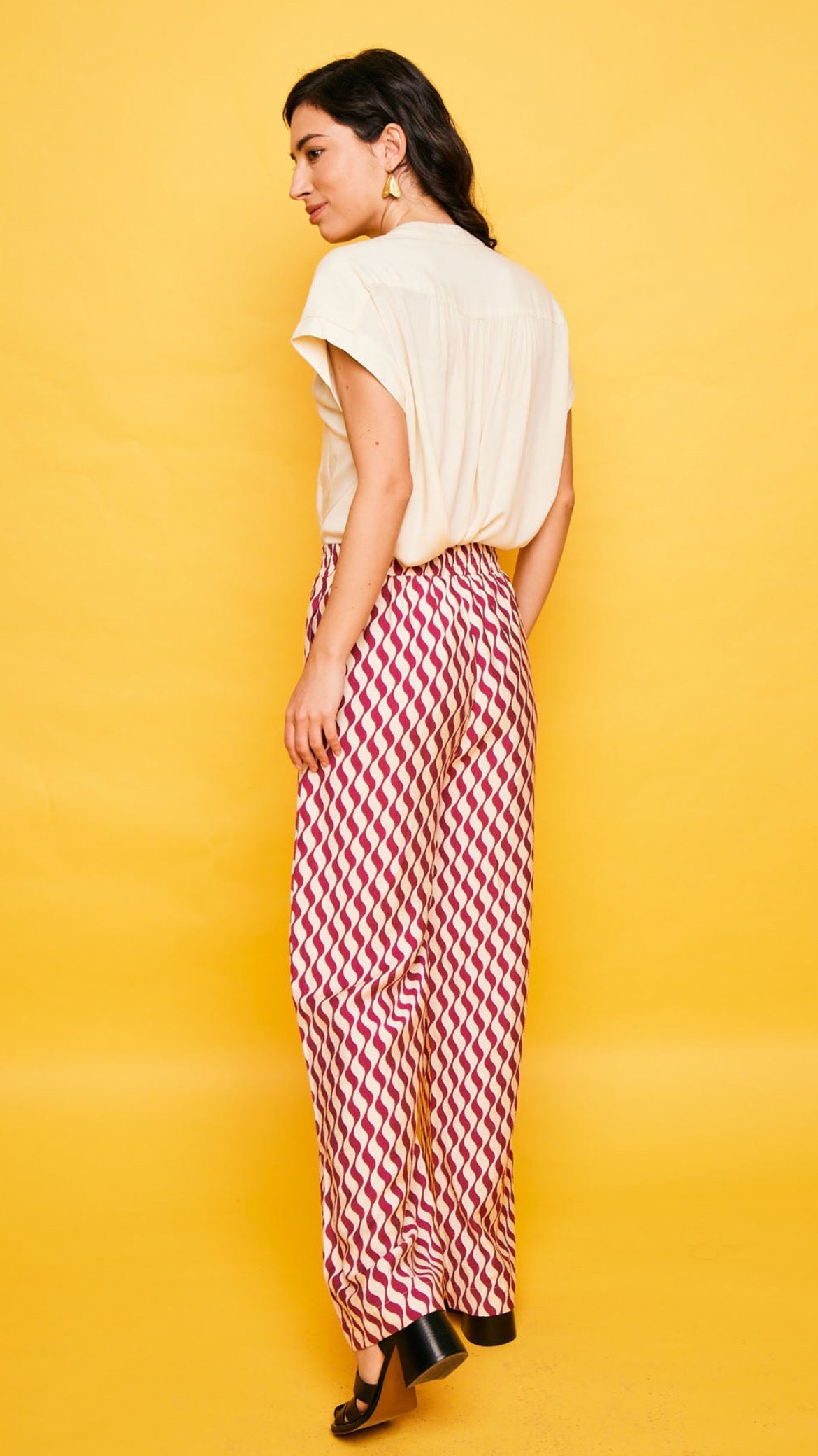 Pantalón Conil cinta fucsia