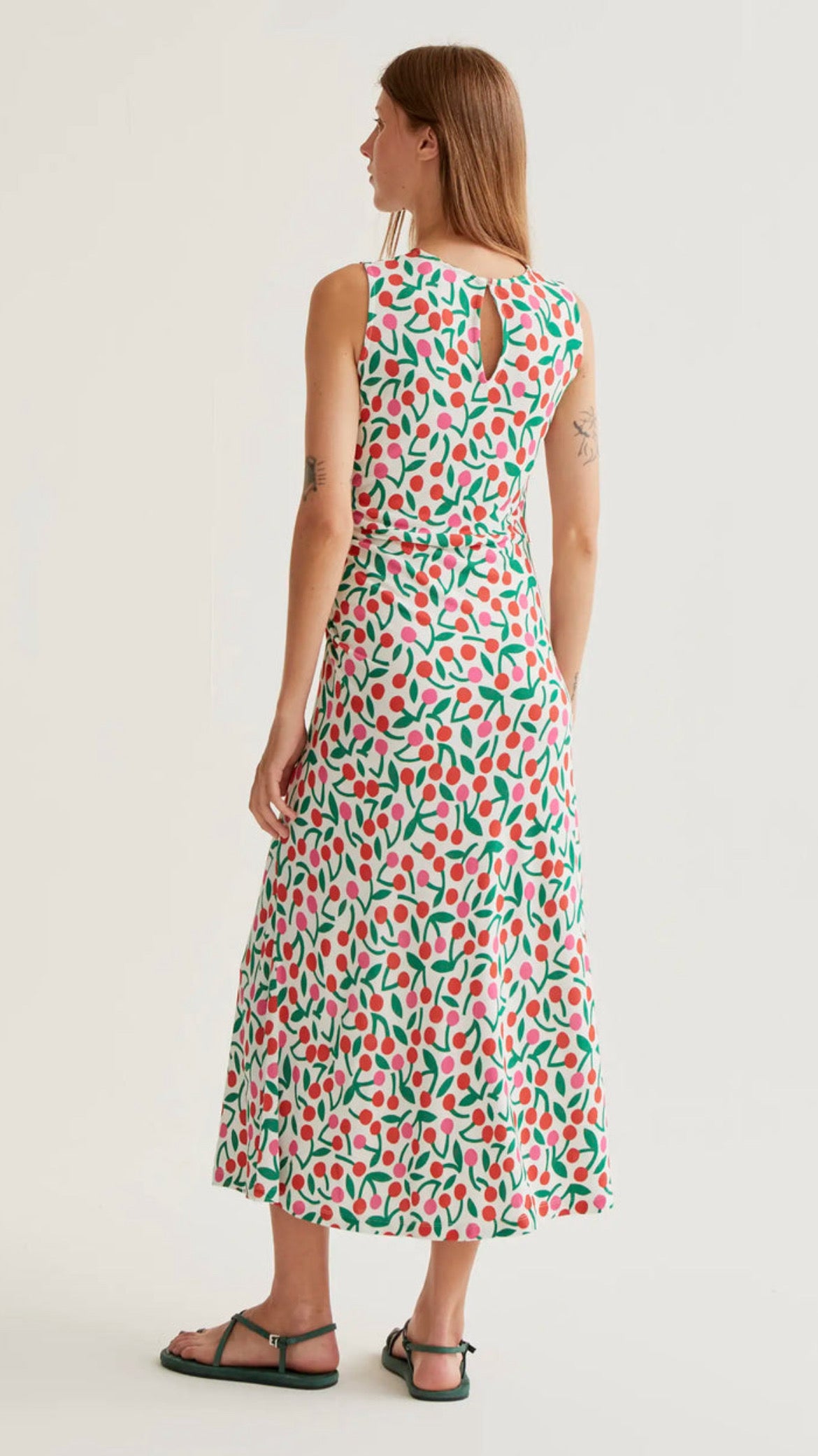 Vestido largo con estampado Guinda