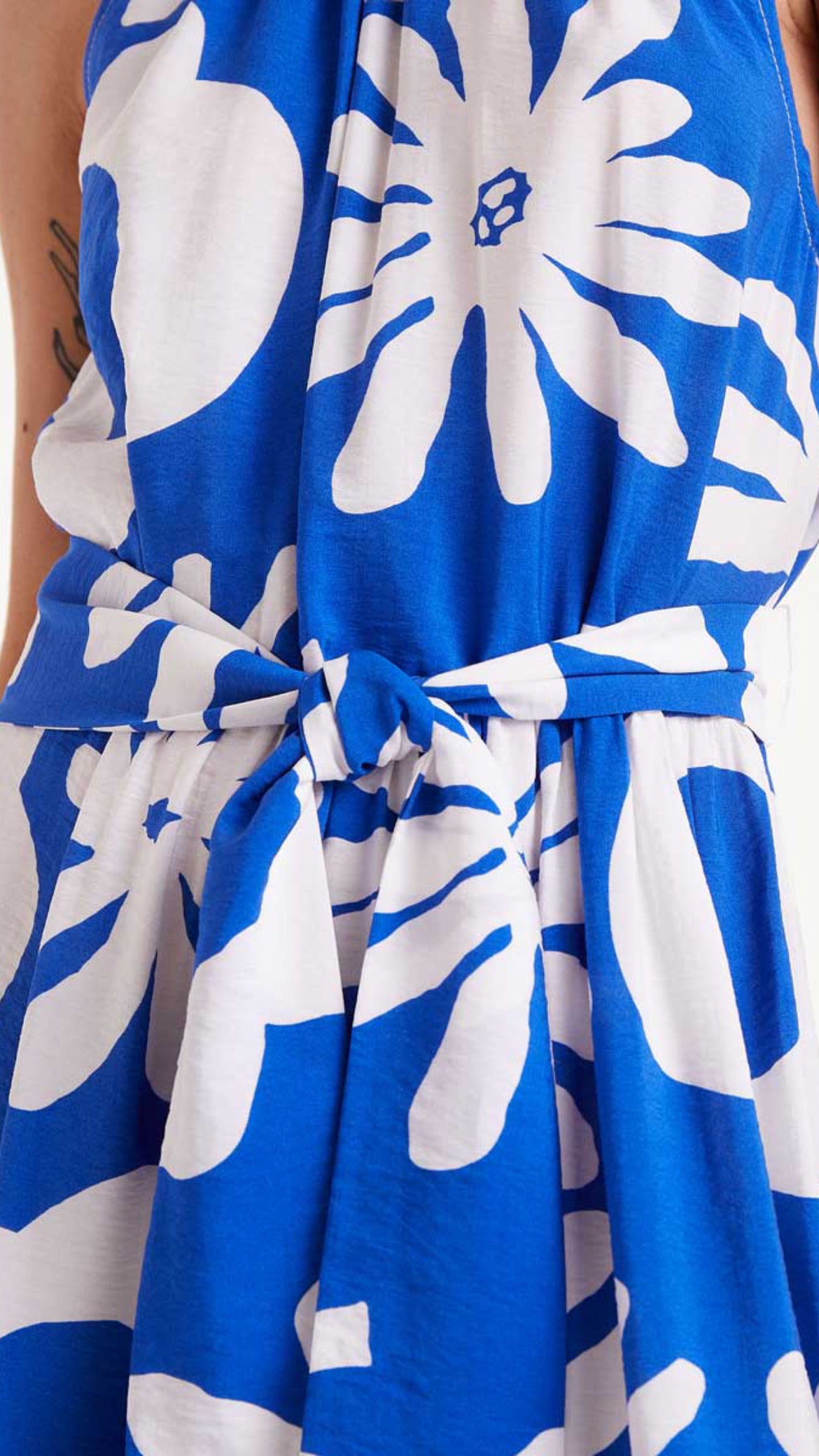 Vestido midi estampado floral Bluert Blue