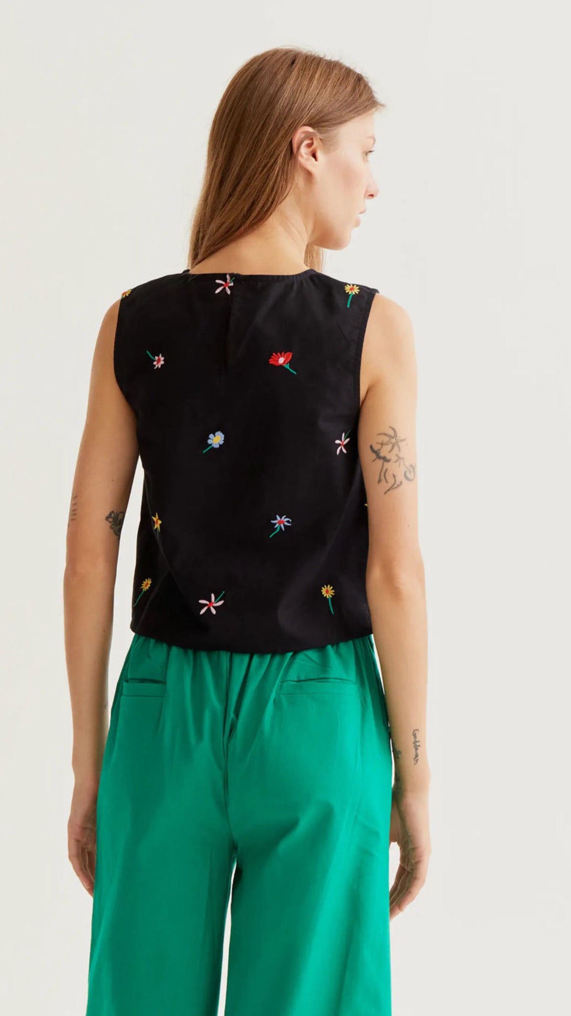 Top de tirantes con estampado Black Gardener Flowers