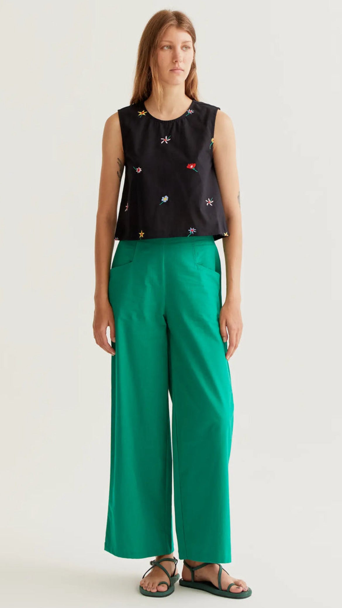 Top de tirantes con estampado Black Gardener Flowers