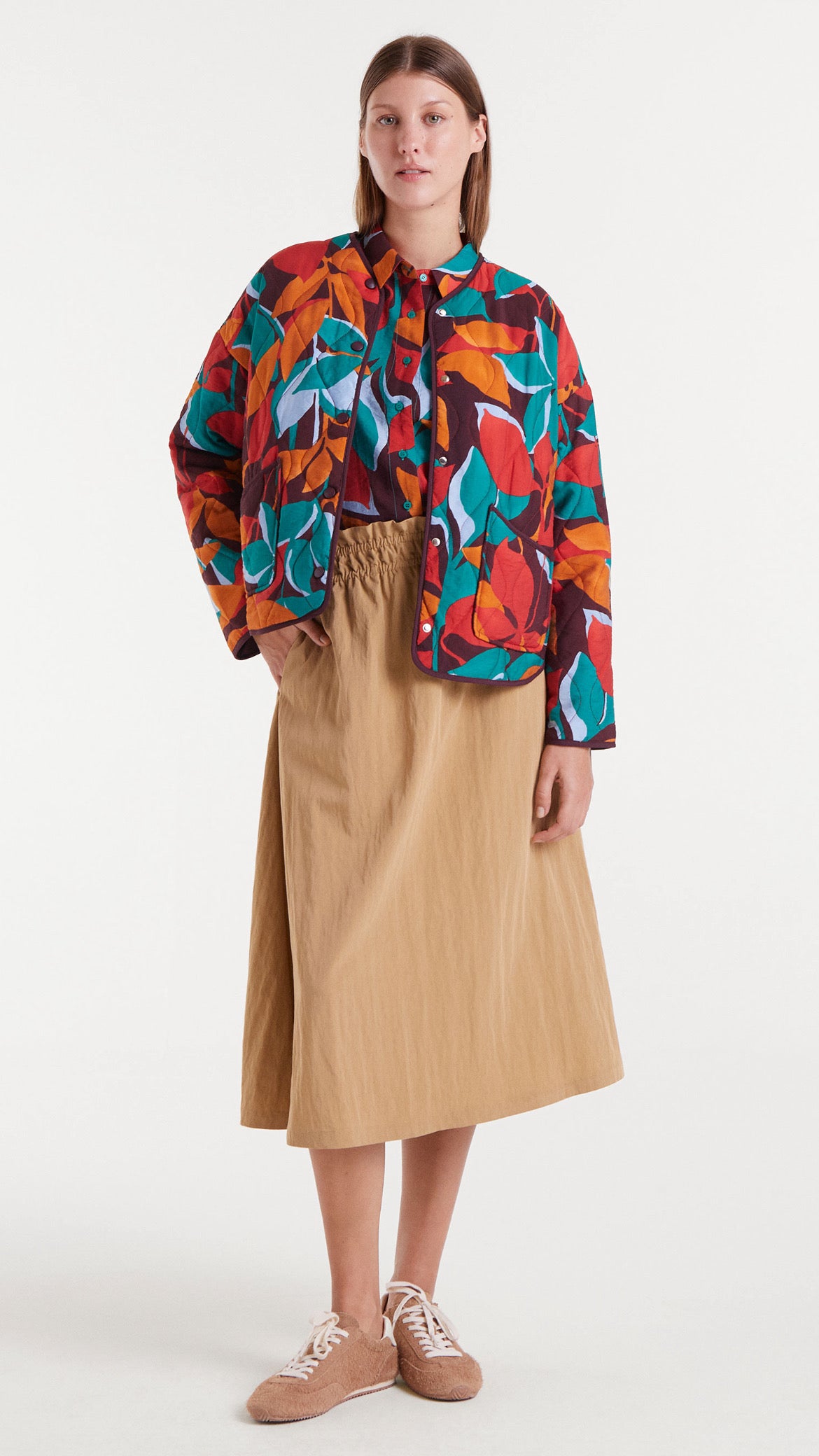 Falda midi camel