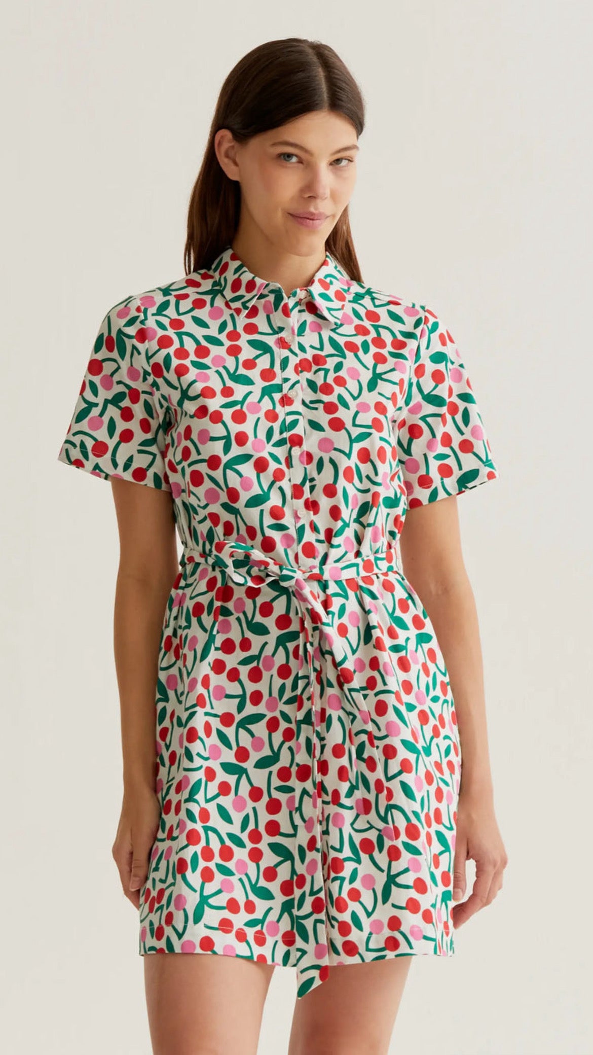 Vestido corto con estampado Guinda (R)
