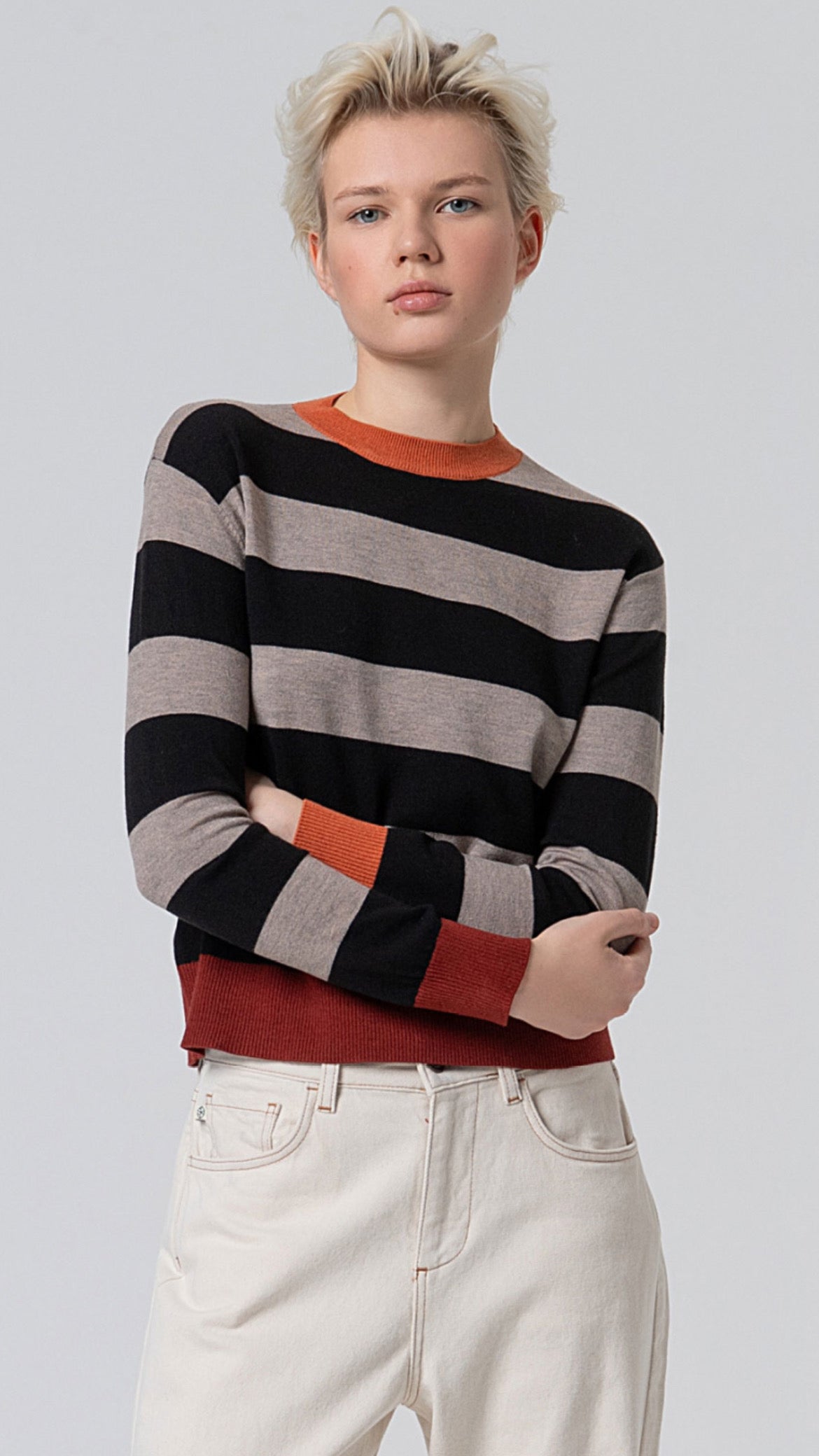 Jersey cuello redondo a rayas Negro