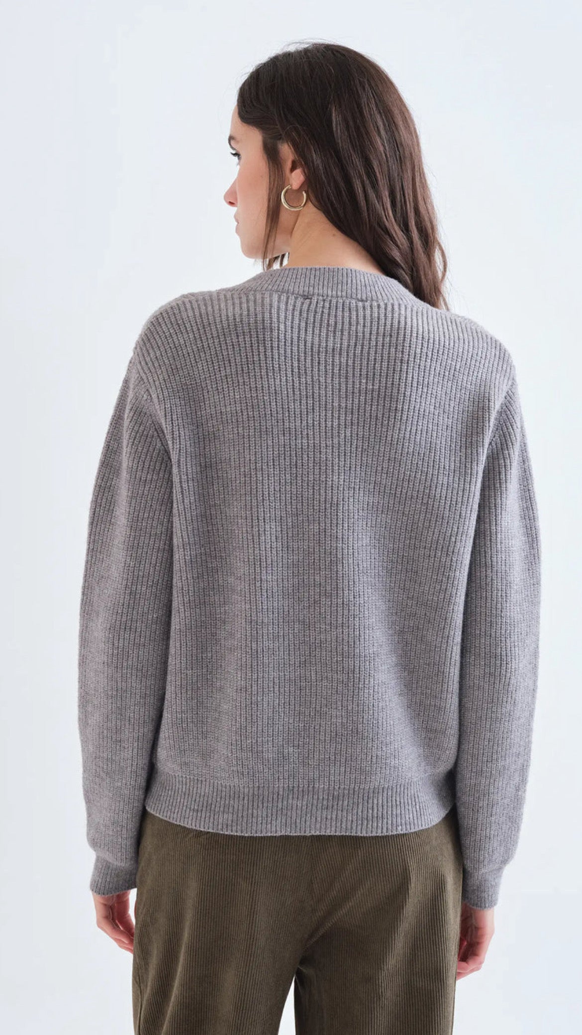 Cárdigan de punto con lazos gris