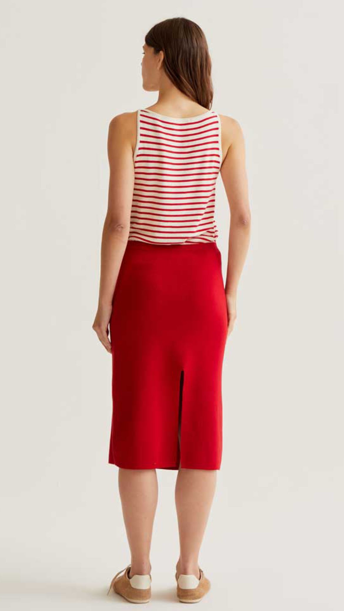 Falda midi punto roja