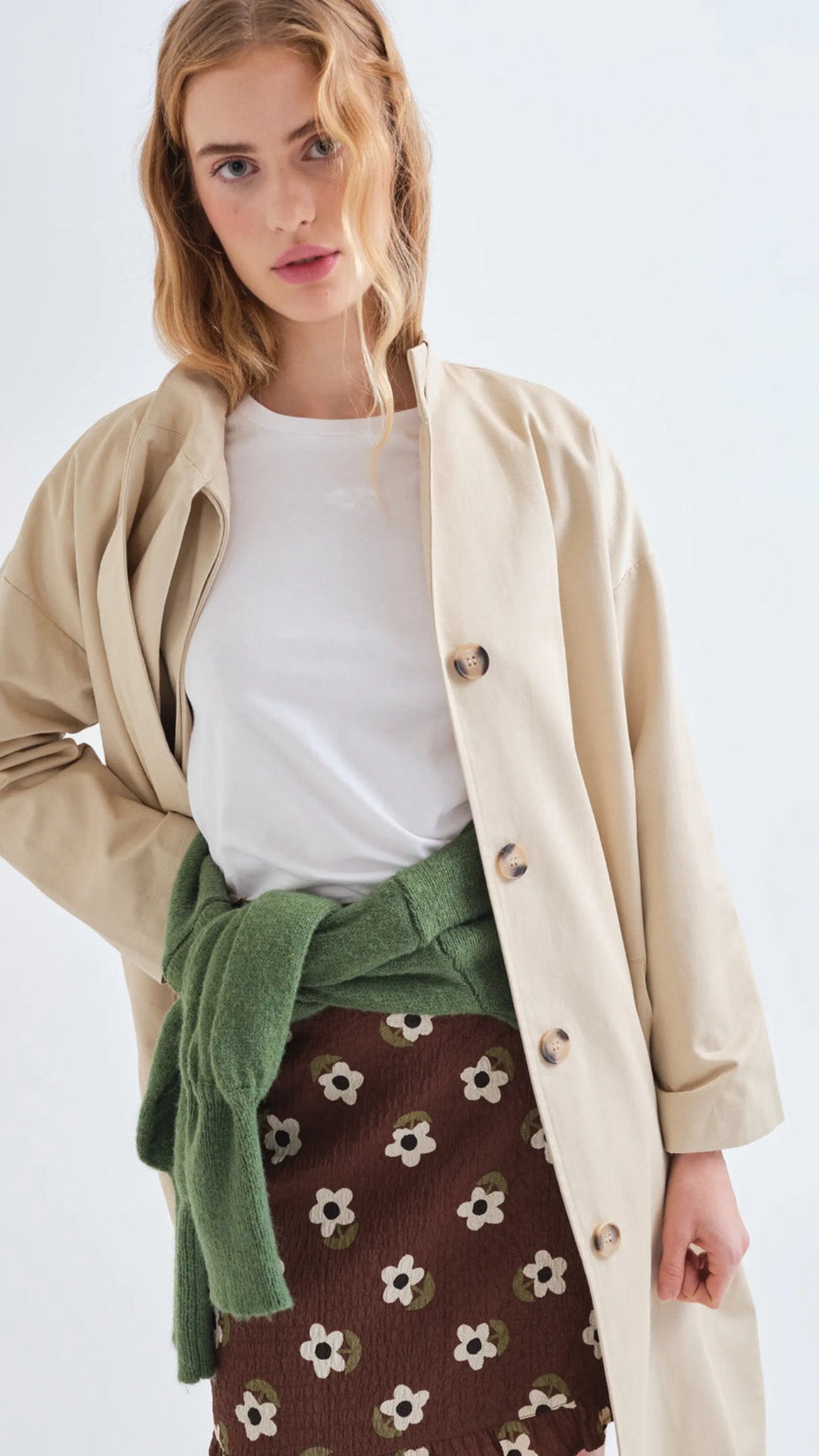 Falda corta con estampado Santini