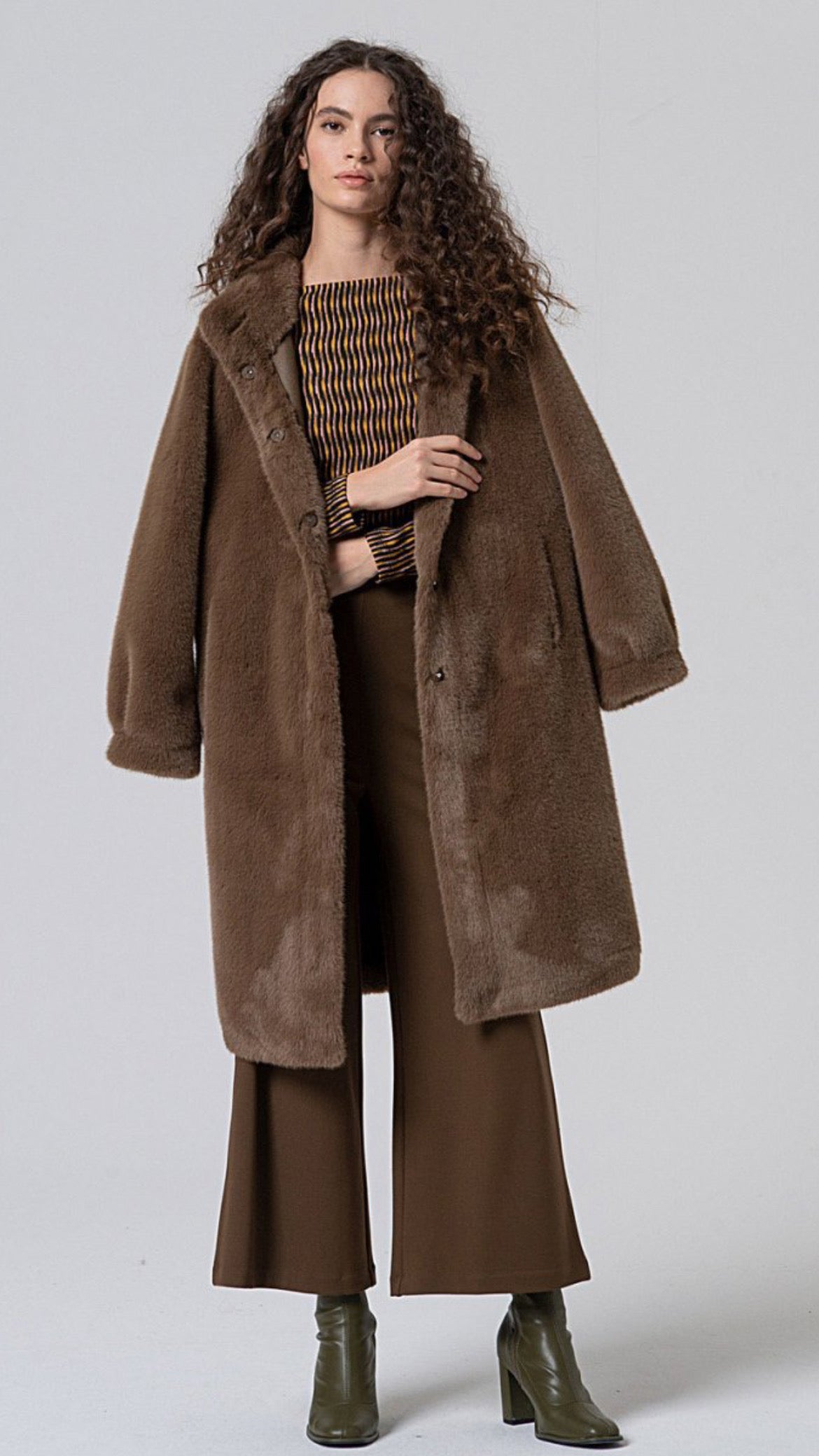 Camiseta elástica con print de ondas verde