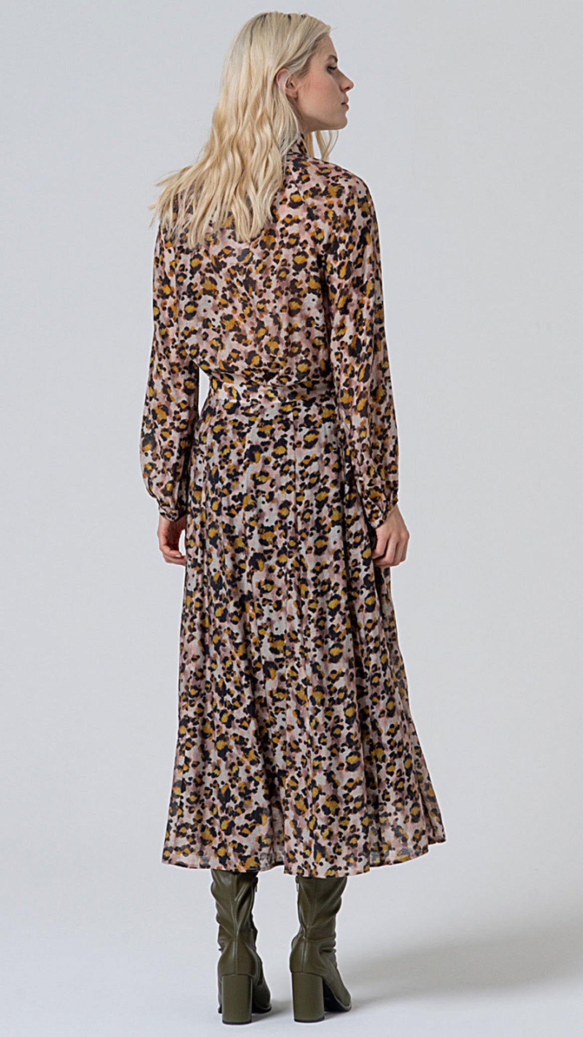 Falda midi con vuelo y tejido fluido Multi