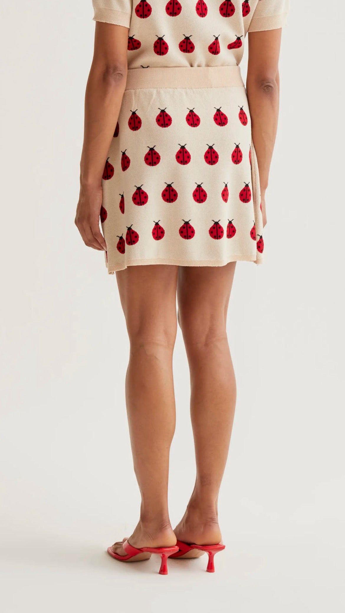 Falda corta con estampado Red Coccinella