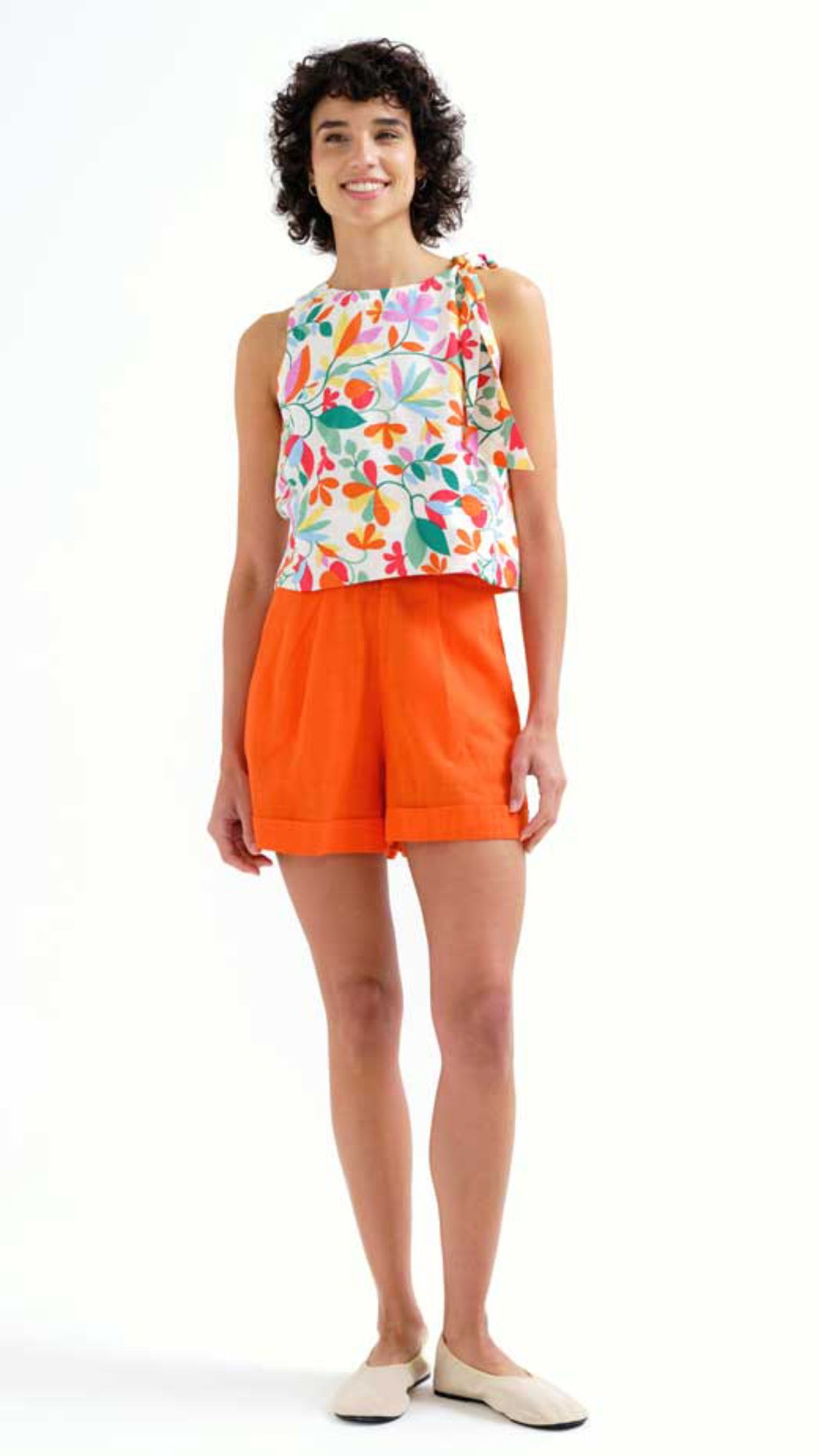 Top con estampado loto