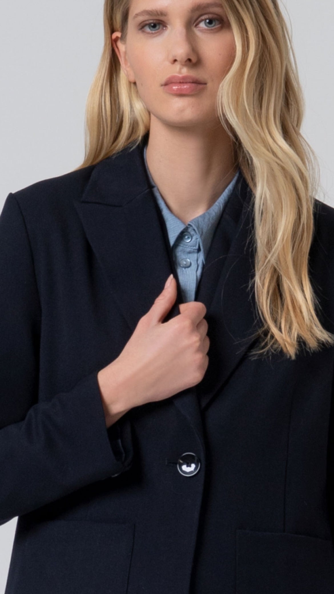 Blazer larga con forro estampado de satén Marino