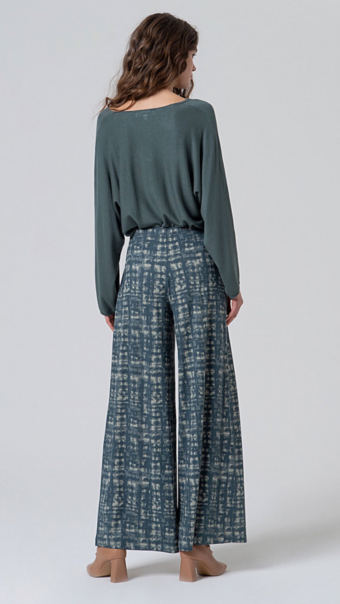 Pantalón oversize fluido estampado — Azul acero