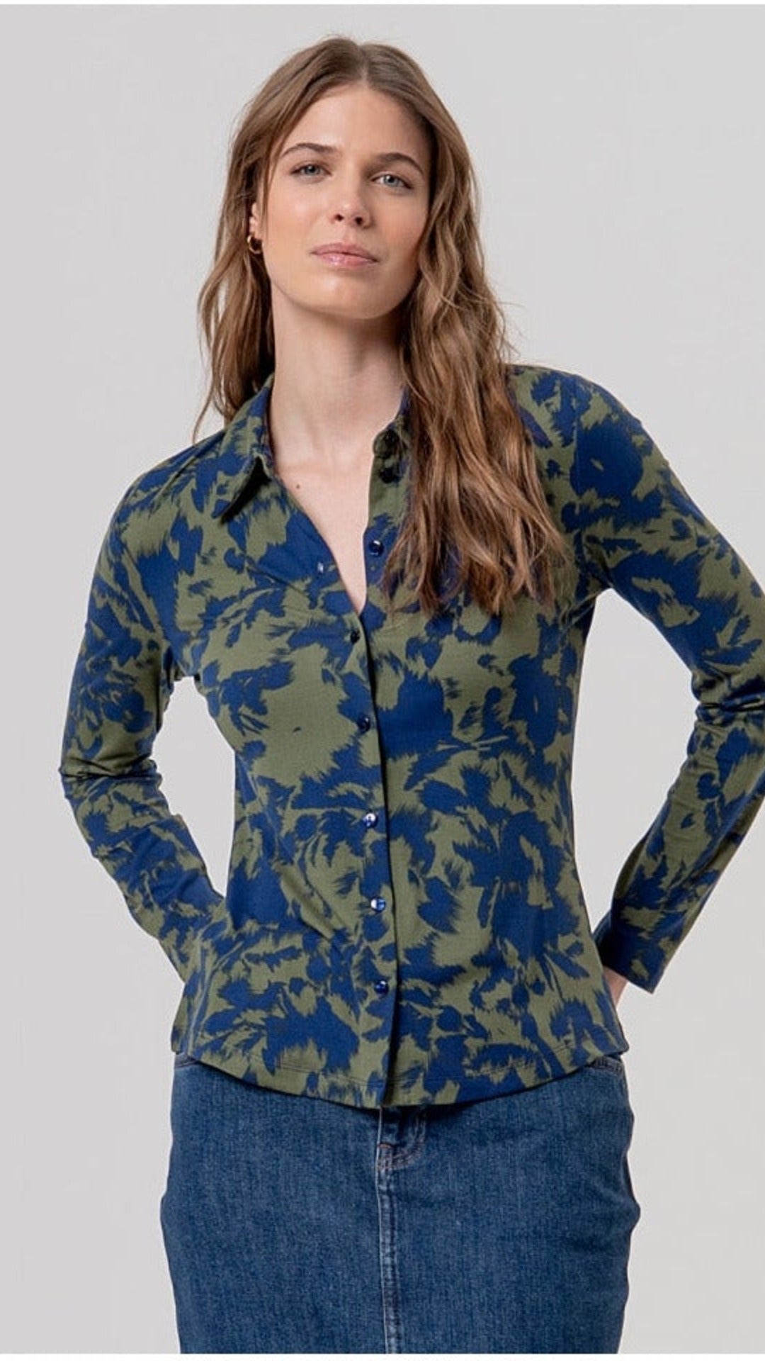 Camisa Surkana estampada de manga larga Marino | imagen 1